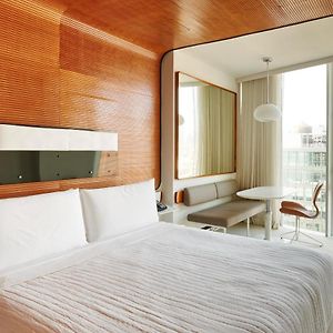Camera con letto queen size
